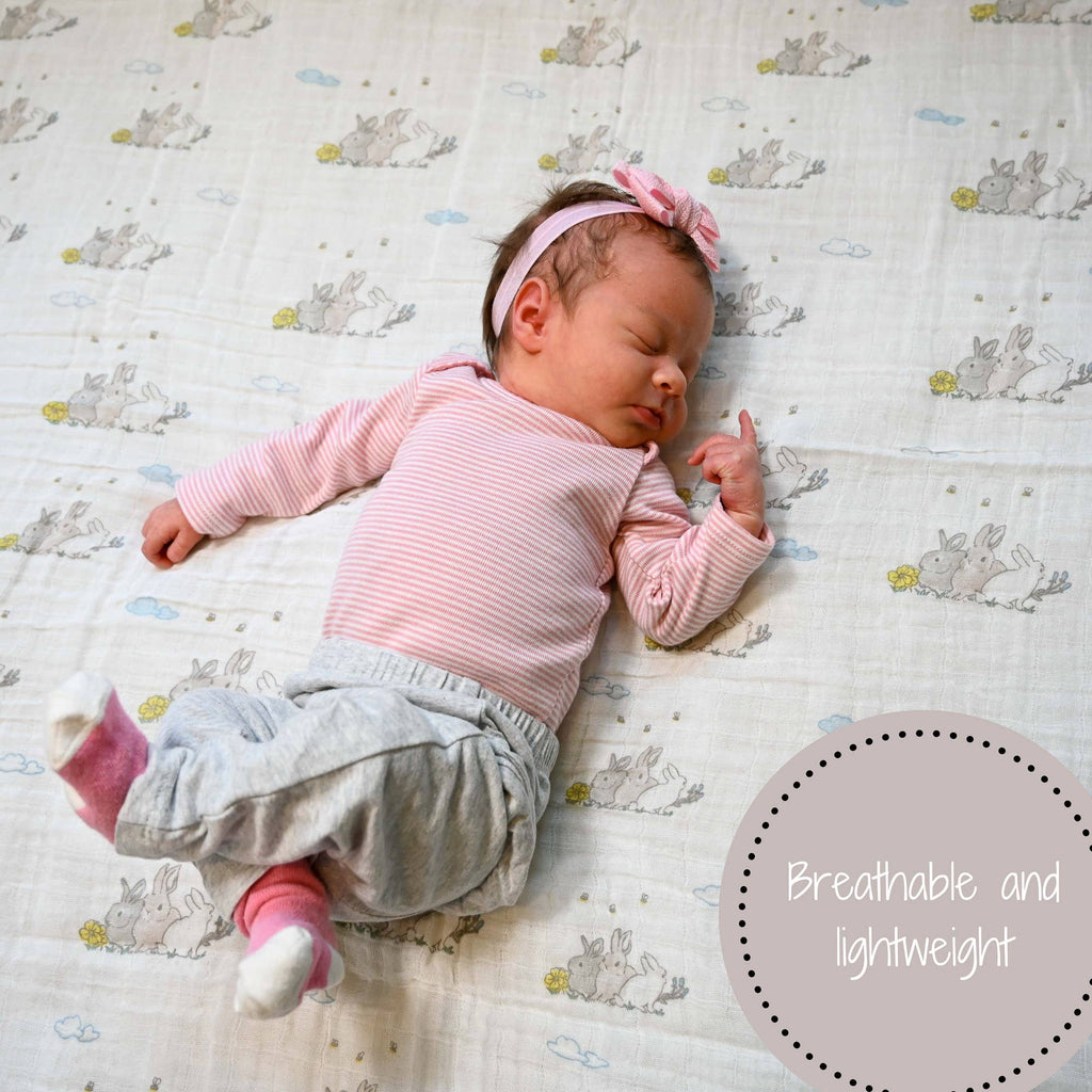 Baby Mullwindel Pucktuch 120 x 120cm: Somebunny Loves You