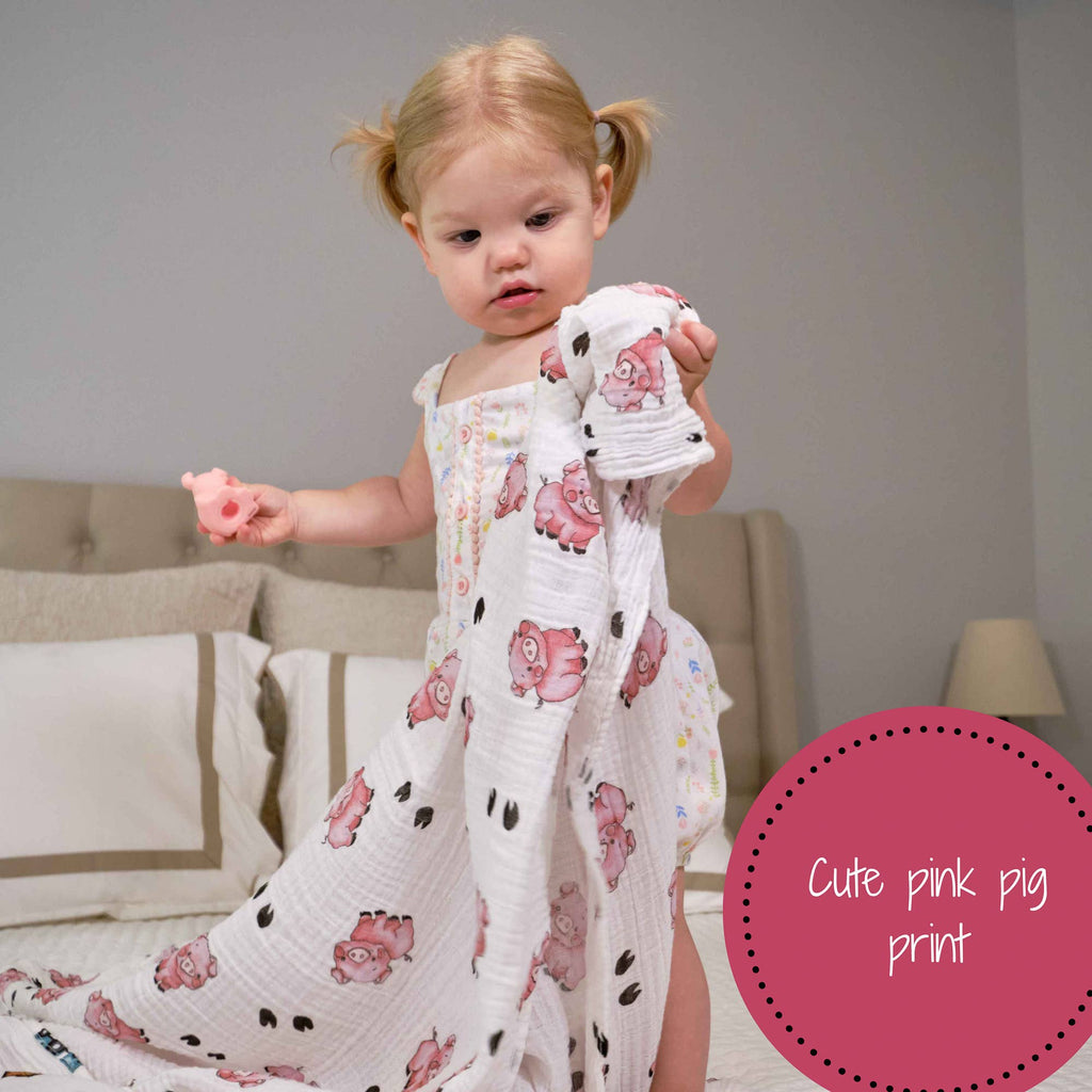 Baby Muslin Swaddle Blanket 120 x 120cm: Oink Oink