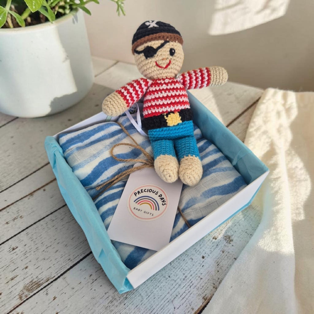Coffret Cadeau Petit Nouveau-Né : Pirate